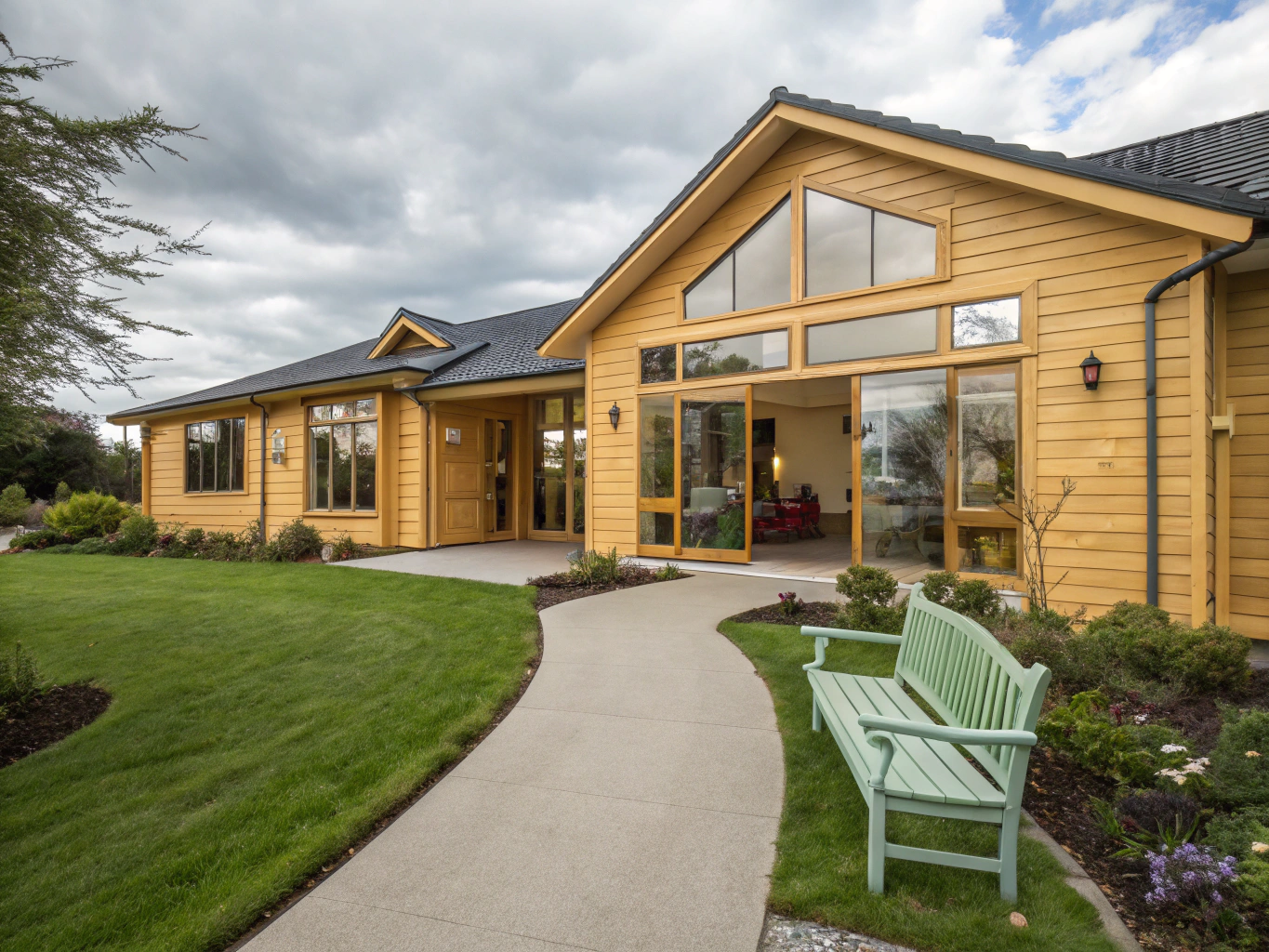Welcoming residential supported property in the East Midlands